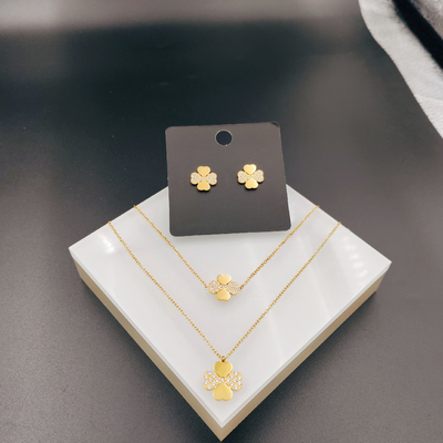 新着品 トレンドイ ハイポーチ 最新品 金色 ステンレス 耳飾り ネックレス ブレスレット シルコ付き レディース